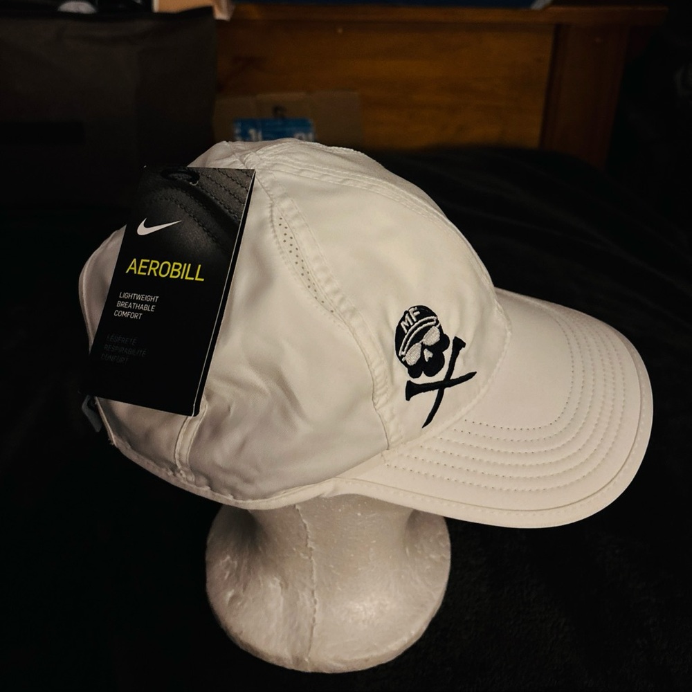 Nike MF SKULL & NAILS Dri-fit  White Adjustable , Featherweight HAT CAP